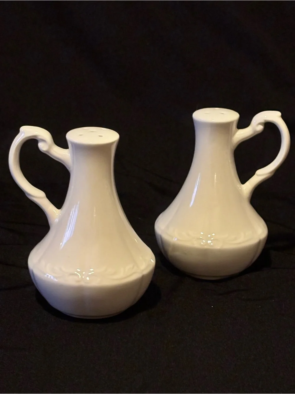 Vintage All White Meakin Salt & Pepper Shakers.